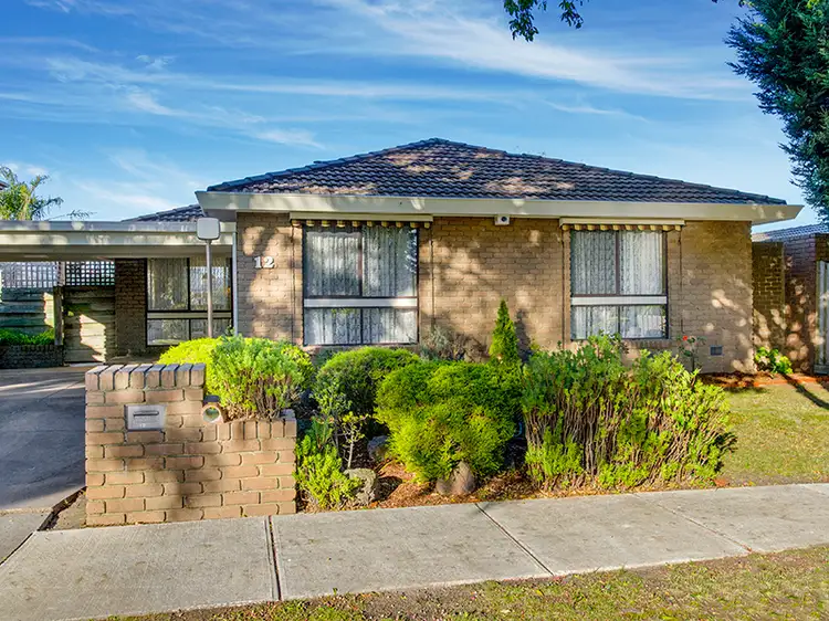 12 Holbeach Street, Burwood East VIC 3151