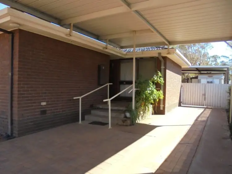 Fifth view of Homely house listing, 1 Vine Court, Robinvale VIC 3549