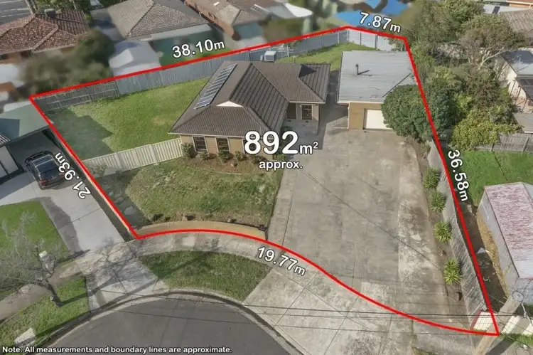 Main view of Homely house listing, 2 Bella Court, Thomastown VIC 3074