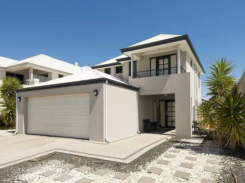 Main view of Homely house listing, 10 Francois Lane, Munster WA 6166