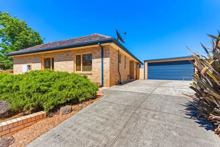 Second view of Homely house listing, 3 Ebony Drive, Bundoora VIC 3083