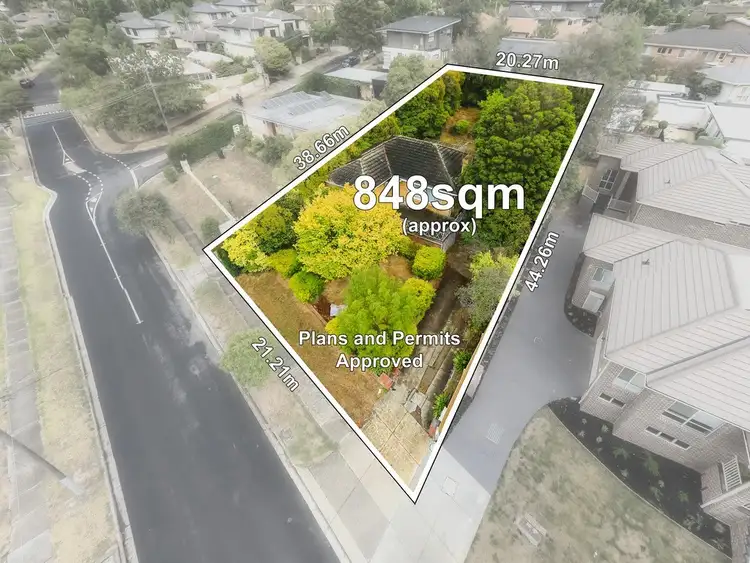 93 St Clems Road, Doncaster East VIC 3109