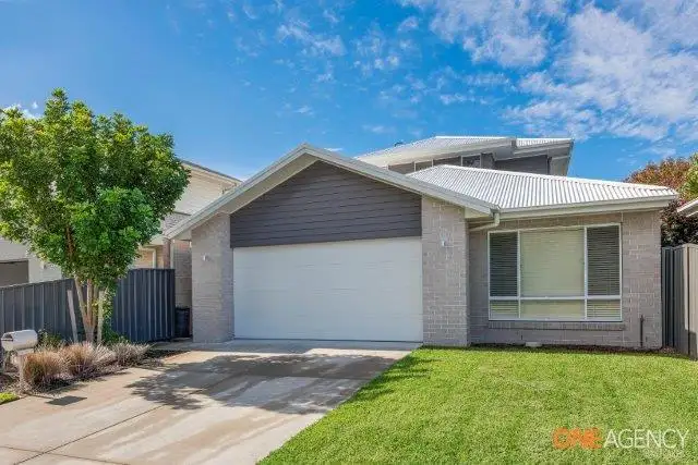 Main view of Homely house listing, 21 Davis Street, Marks Point NSW 2280