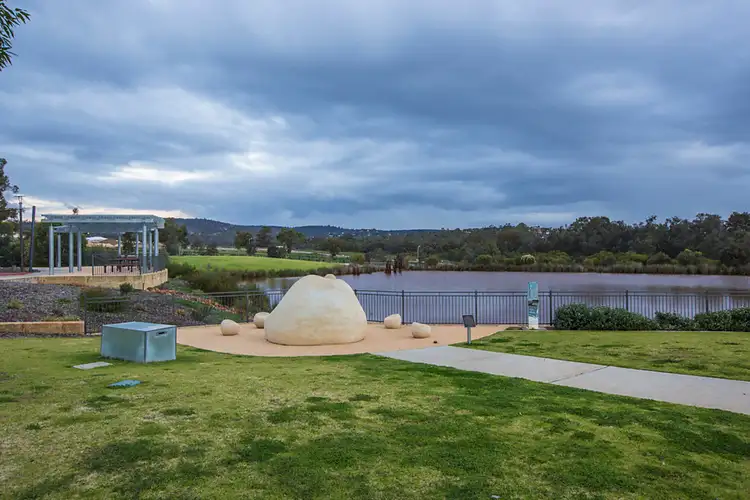 1 Kalbarri Pass, Jane Brook WA 6056