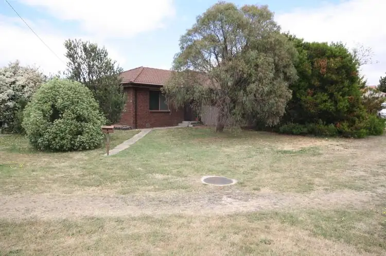 2 Park Road, Beaufort VIC 3373