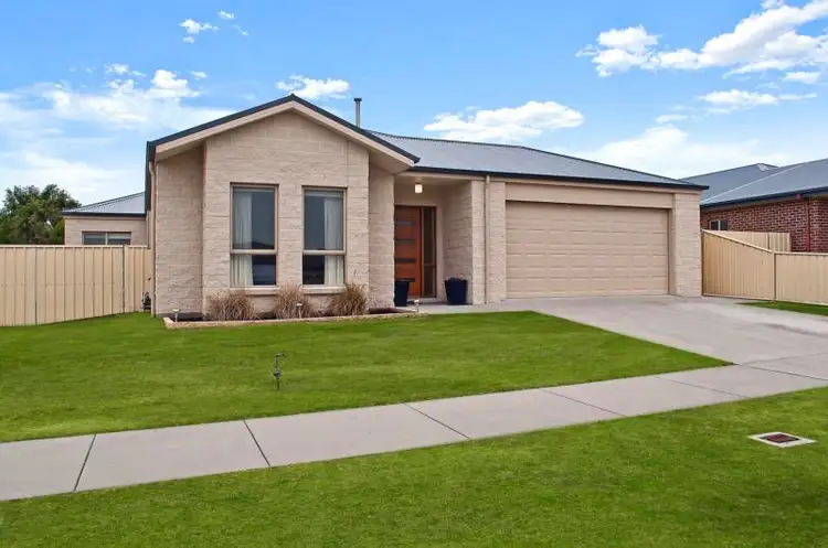 Second view of Homely house listing, 10 Coastal Court, Portland VIC 3305