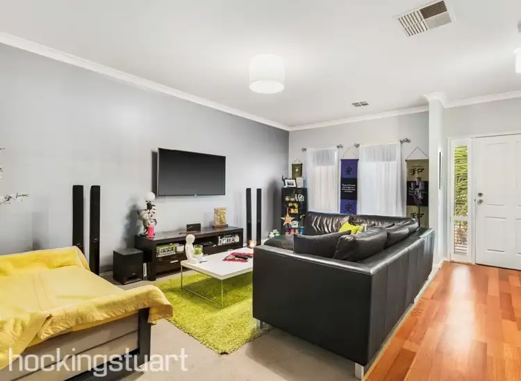 Second view of Homely house listing, 18 Cheltenham Close, Craigieburn VIC 3064