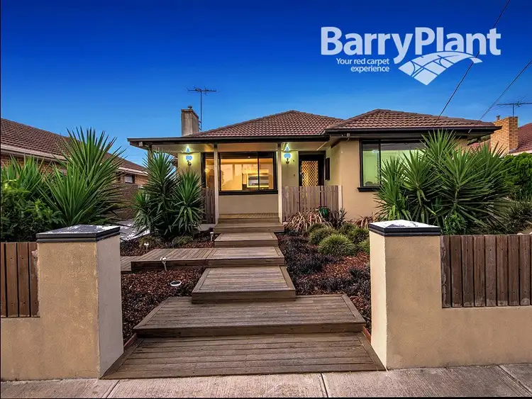 1/24 Willow Ave, St Albans VIC 3021