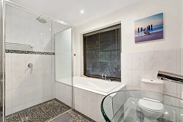 Fifth view of Homely house listing, 19 Linda Drive, Ringwood VIC 3134