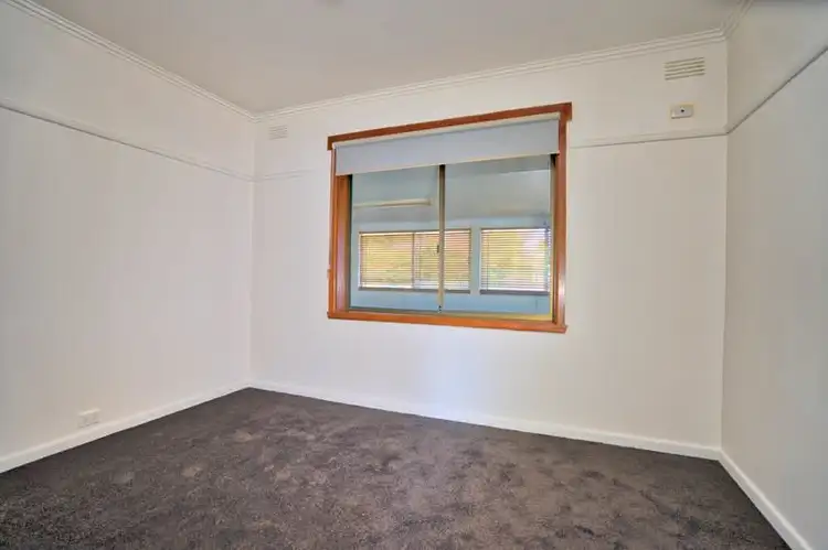 Fifth view of Homely house listing, 2 Boronia Grove, Wendouree VIC 3355