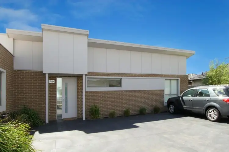 54D Barton Street, Reservoir VIC 3073