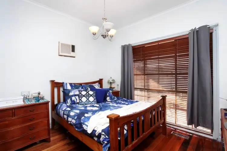 Fifth view of Homely house listing, 15 Couch Street, Sunshine VIC 3020