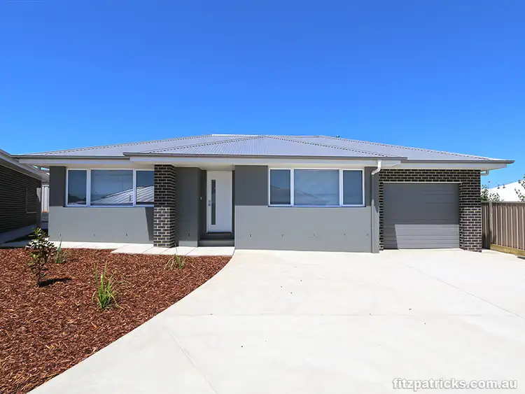 1/26 Pooginook Place, Bourkelands NSW 2650