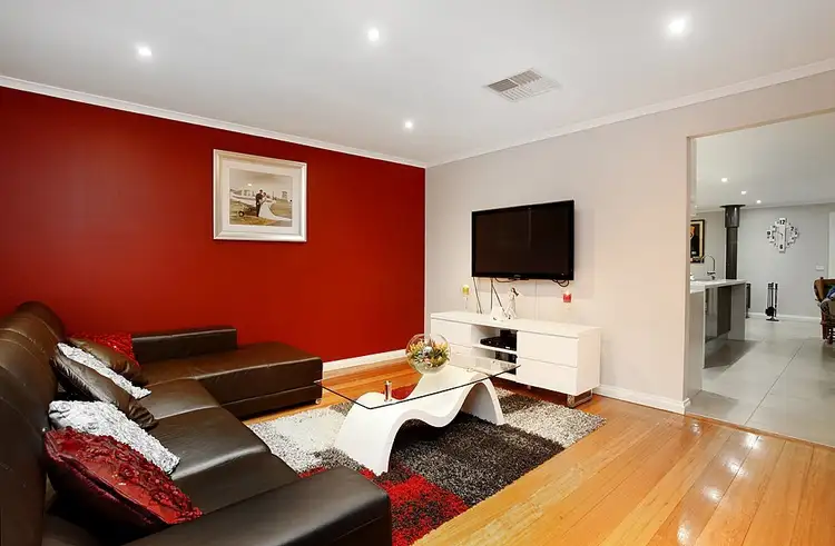 Sixth view of Homely house listing, 6 Sutton Close, Gladstone Park VIC 3043