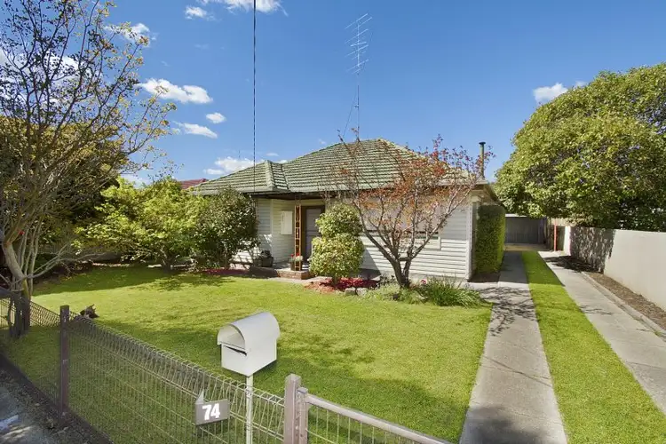 74 Piper Street, Broadford VIC 3658