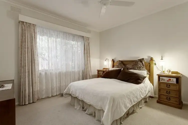 Fifth view of Homely house listing, 2 Wesley Court, Croydon VIC 3136
