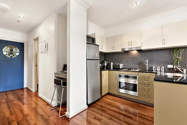 Main view of Homely apartment listing, 13/1083-1089 Glenhuntly Road, Glen Huntly VIC 3163