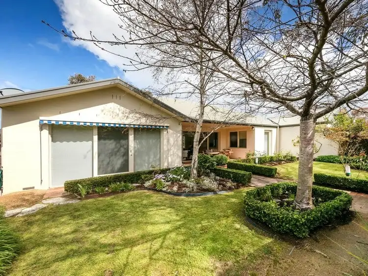 27 Tasman Road, Somers VIC 3927