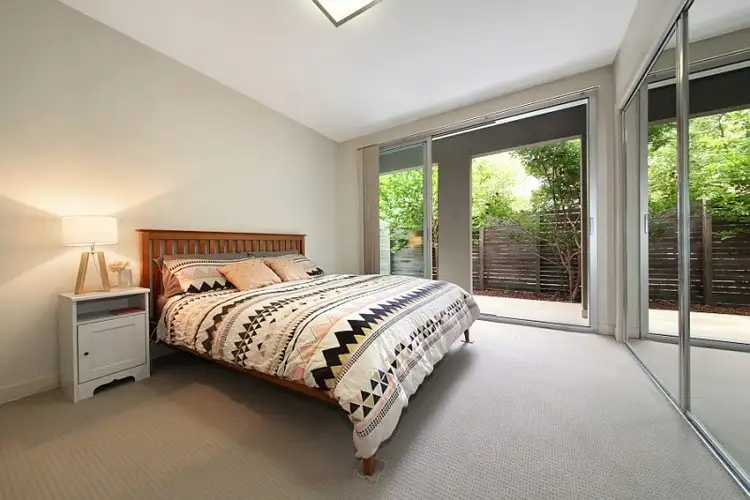 Fifth view of Homely apartment listing, 2/16-18 Dene Avenue, Malvern East VIC 3145