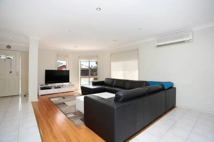 Fourth view of Homely house listing, 1 Berkeley Close, Broadmeadows VIC 3047
