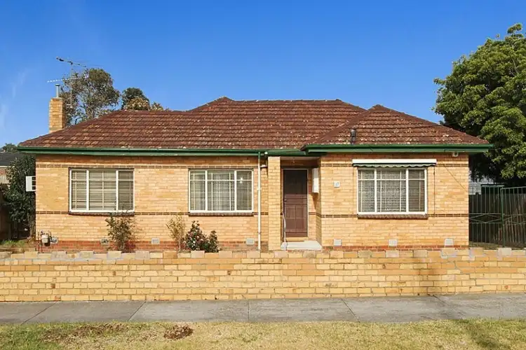 17 Elsey Road, Reservoir VIC 3073
