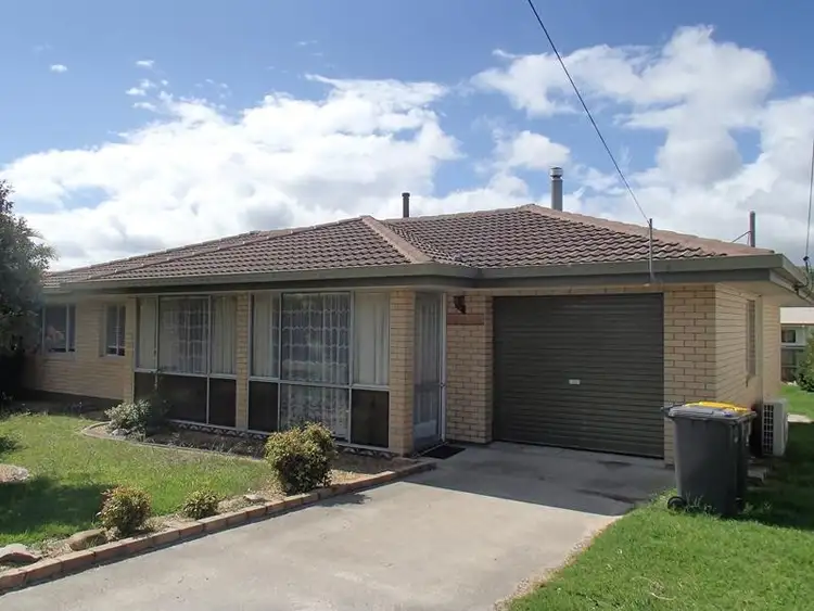 Second view of Homely house listing, 10 Ellevsen Street, Stanthorpe QLD 4380