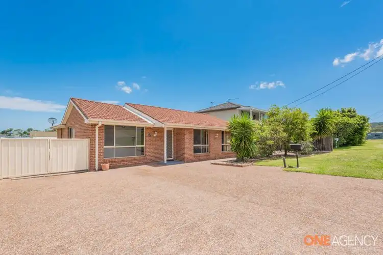 12 Arlington Street, Belmont North NSW 2280