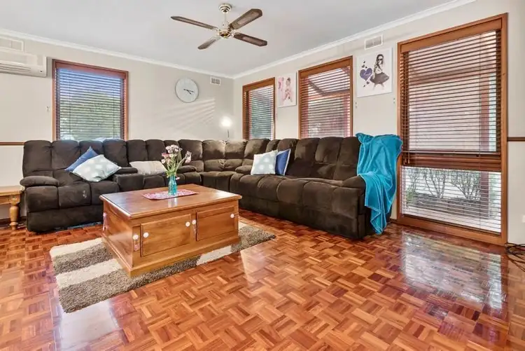 Second view of Homely house listing, 13 Pebble Beach Court, Sunbury VIC 3429