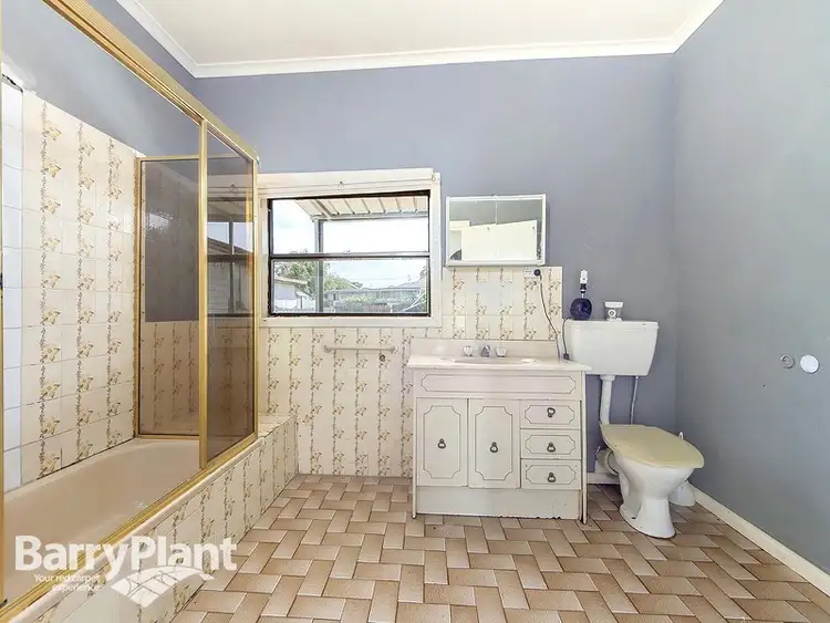 Fifth view of Homely house listing, 57 Leonard Avenue, St Albans VIC 3021