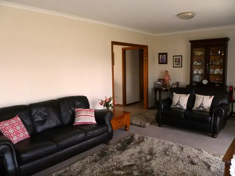 Seventh view of Homely house listing, 14 Brighton Drive, (Dooen), Horsham VIC 3400