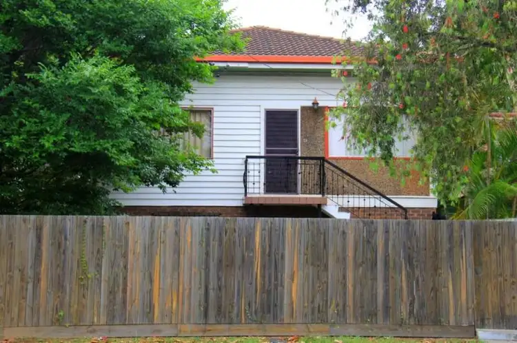 293 Hawthorne Road, Hawthorne QLD 4171