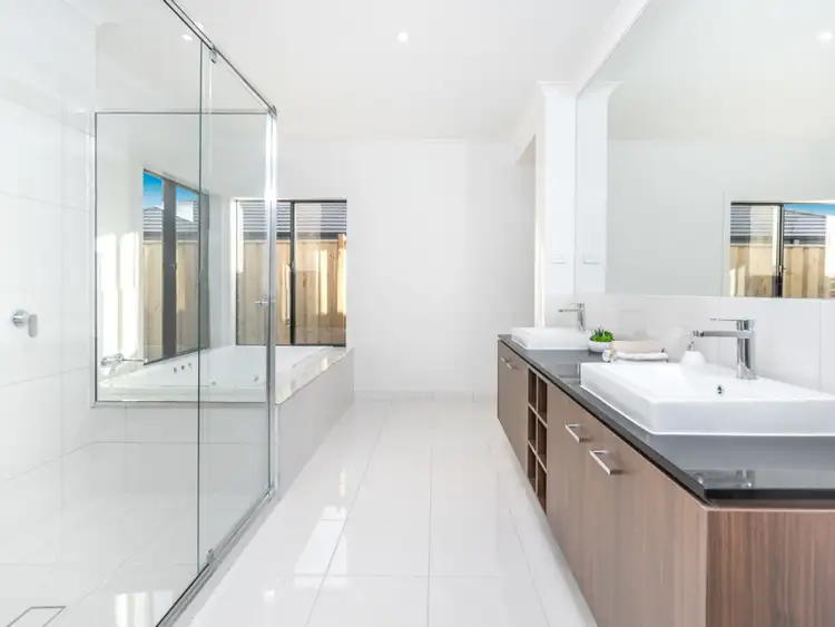 Fourth view of Homely house listing, 20 Montmarte Boulevard, Burnside VIC 3023