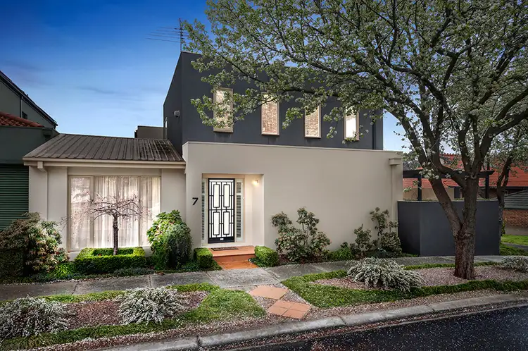 Second view of Homely house listing, 7 Rangeview Terrace, Bulleen VIC 3105