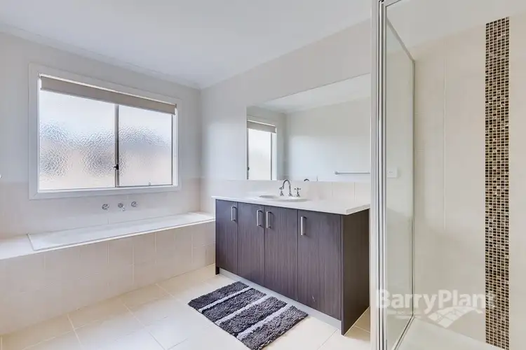 Sixth view of Homely house listing, 20 David Circuit, Hillside VIC 3037