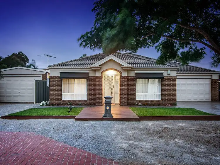 35 Stretton Place, Wyndham Vale VIC 3024