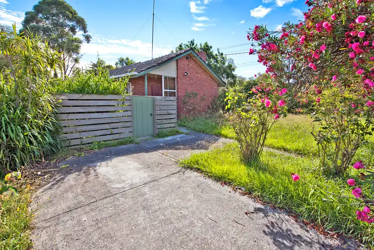 Fifth view of Homely house listing, 1 Normanby Court, Heidelberg West VIC 3081