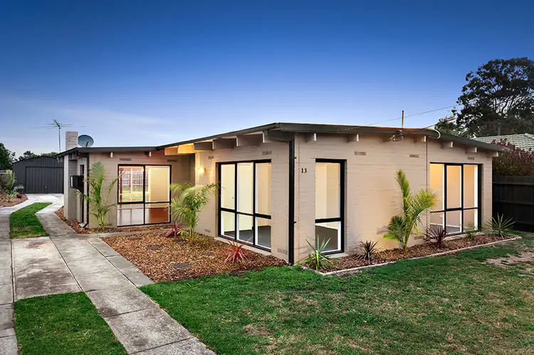 13 Elliott Street, Seaford VIC 3198