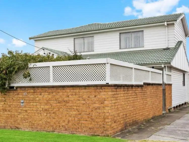15 Swallow Avenue, Woodberry NSW 2322