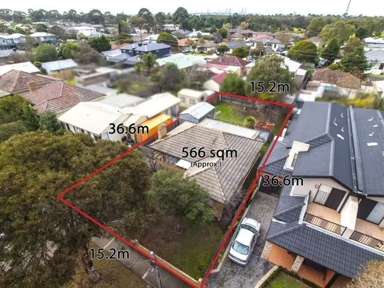 30 Charlotte Street, Newport VIC 3015