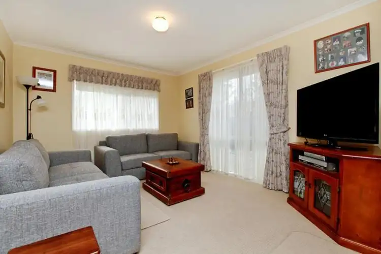 Third view of Homely house listing, 2/6 Alabama Close, Hoppers Crossing VIC 3029