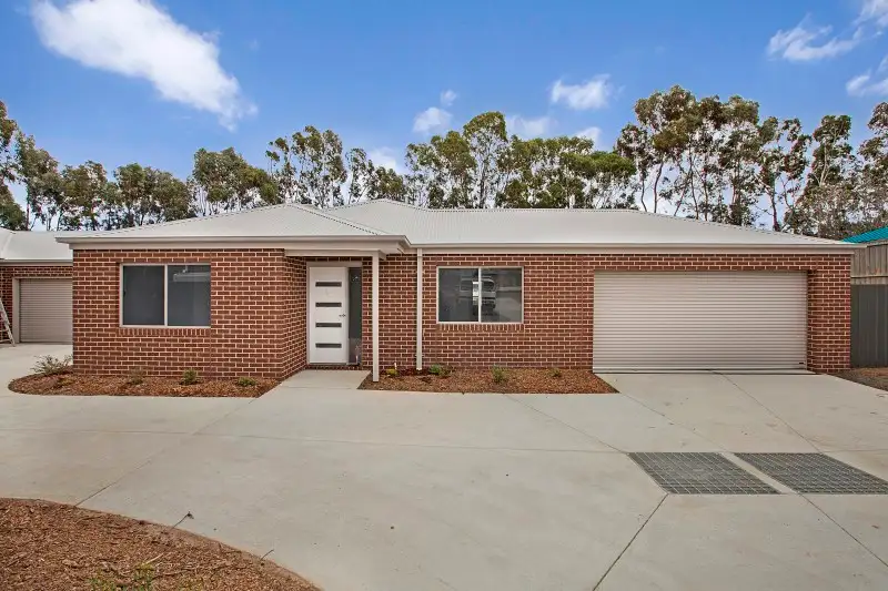 Main view of Homely house listing, 4/37 Ferguson Street, Broadford VIC 3658