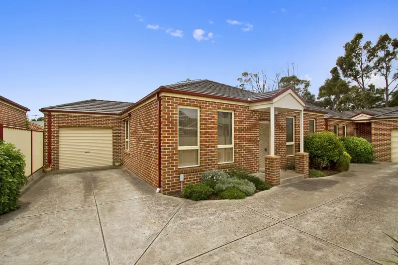 Main view of Homely house listing, 2/62 Sutherland Street, Kilmore VIC 3764