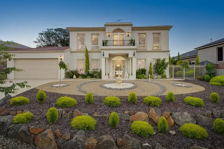 30 Highland Way, Highton VIC 3216