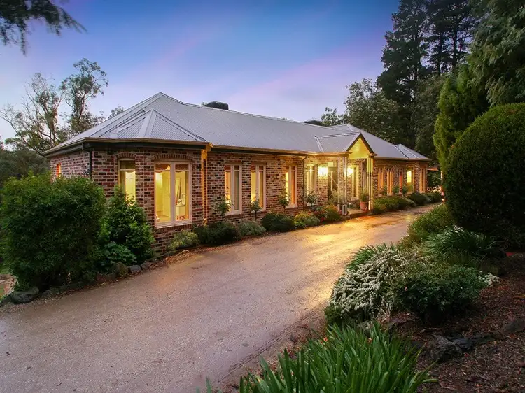 25 Quamby Avenue, Guys Hill VIC 3807