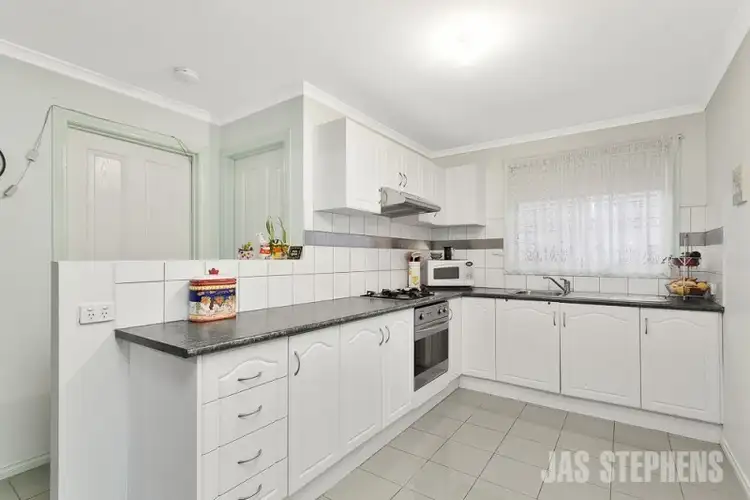 Fourth view of Homely unit listing, 2/37 Bardsley Street, Sunshine West VIC 3020