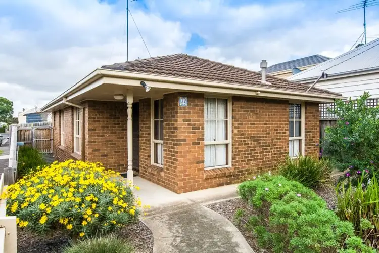 23 Clarke Street, Newtown VIC 3220