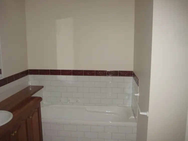 Seventh view of Homely unit listing, 2/208 Eyre Street, Echuca VIC 3564