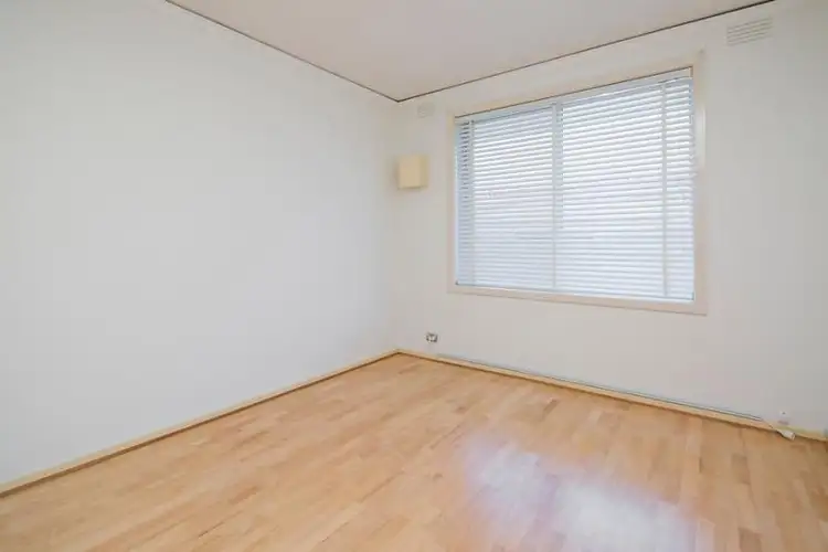 Fourth view of Homely apartment listing, 2/106 Keon Street, Thornbury VIC 3071