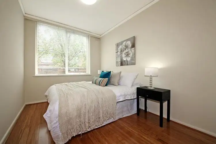 Fourth view of Homely apartment listing, 2/13 Holloway Street, Ormond VIC 3204