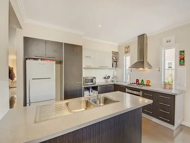 Third view of Homely house listing, 16/7 Toolondo Close, Caroline Springs VIC 3023